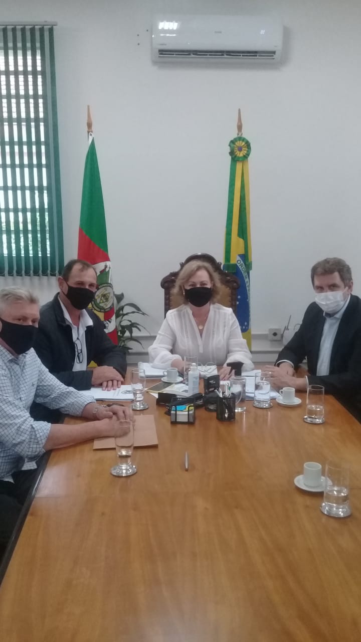 Prefeito Ruben cumpre agenda na capital gaúcha